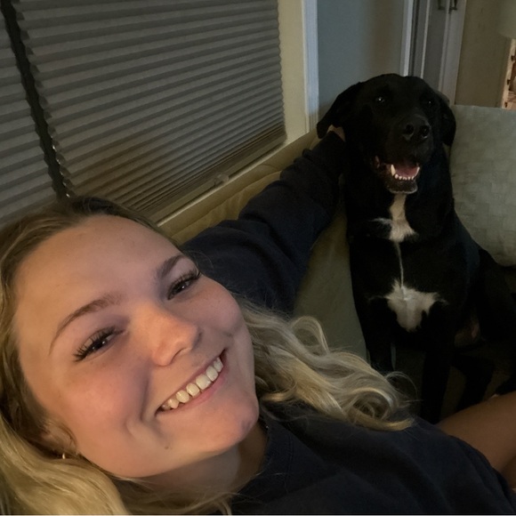 Meet your Posher, Hadley - Picture 5 of 5